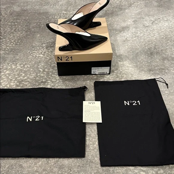 No 21 NWT VERY UNUSUAL SHOES BRAND NEW - Picture 3 of 11